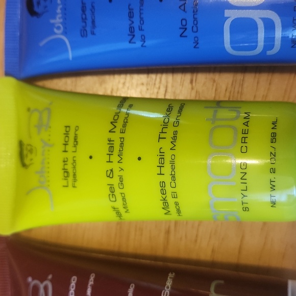 Johnny B travel size products: shampoo, styling - Picture 3 of 5